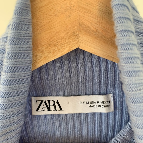 Zara Ribbed Turtleneck - Picture 5 of 6